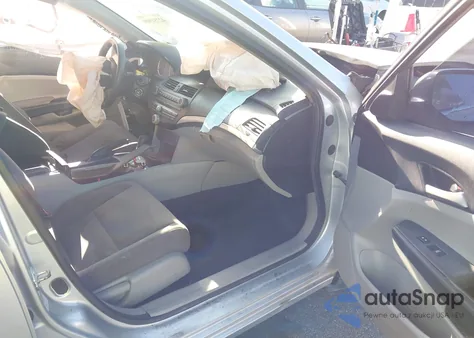 2011 Honda Accord 2.4 Lx-P z USA, uszkodzony, nr VIN 1HGCP2F40BA059269